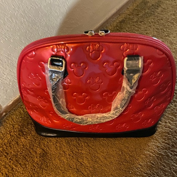 Loungefly Minnie loves Mickey purse. - Picture 2 of 10